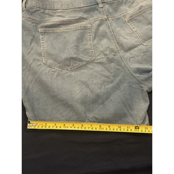 Terra & Sky Womens Light Wash Denim Jean Shorts Plus Size 5 Inch Inseam - Picture 6 of 12
